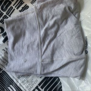 Lululemon pants NULU 7/8